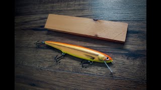 Can you provide a wood lure template suitable for carving a bass lure?