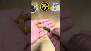 What size jig hook for a 3-in curly tail grub?