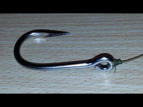 What are the first knots a beginner should learn?